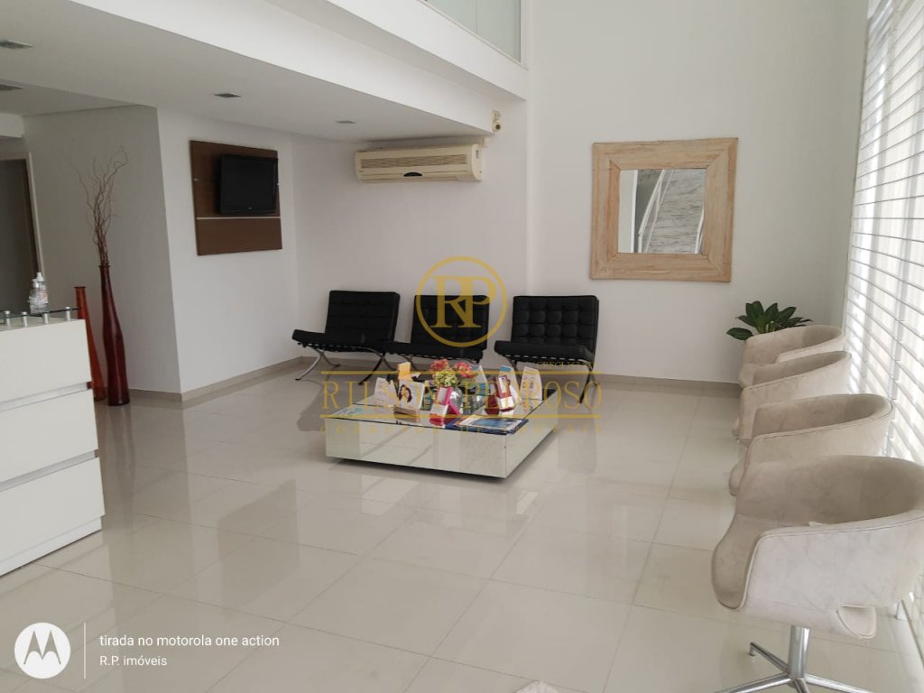 CLINICA comercial