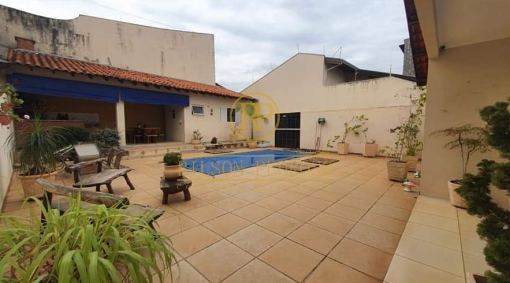 CASA NA VILA SOUTO