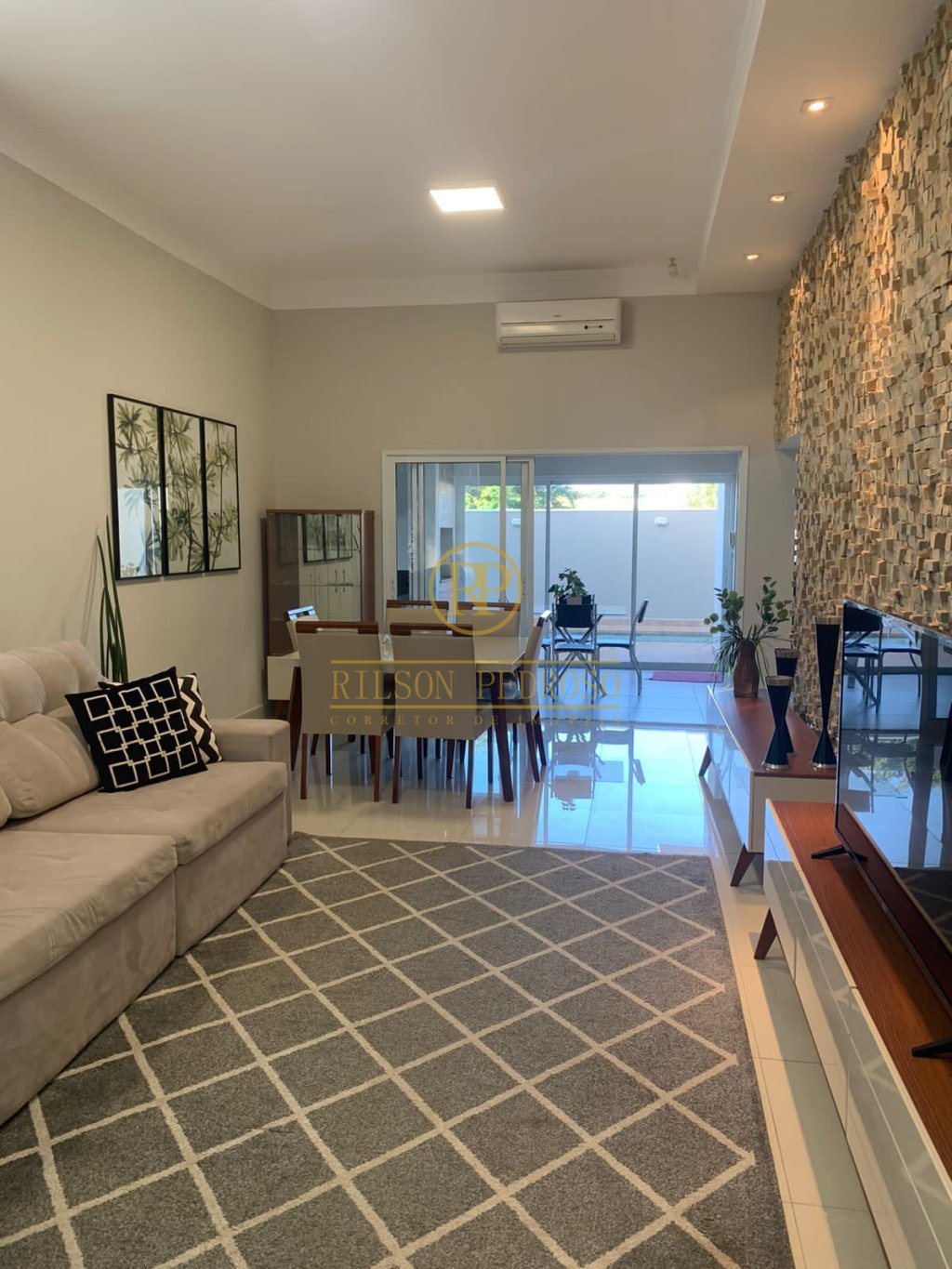 RESIDENCIA PARA VENDA - RESIDENCIAL TAVANO
