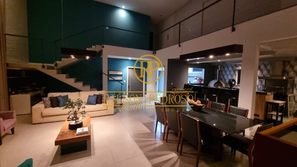 Sobrado À venda - Residencial Lago Sul
