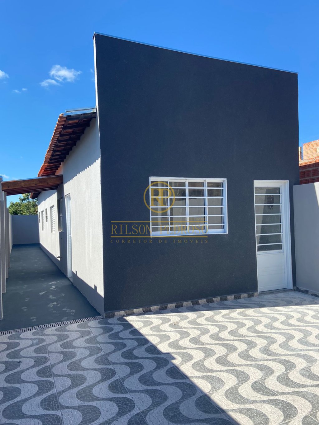 CASA NOVA PQ. VIADUTO 2 QUARTOS SENDO 1 SUÍTE
